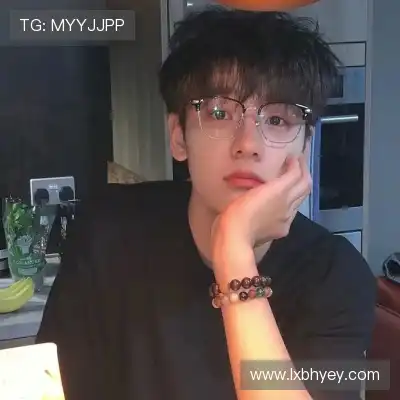 韦心诚